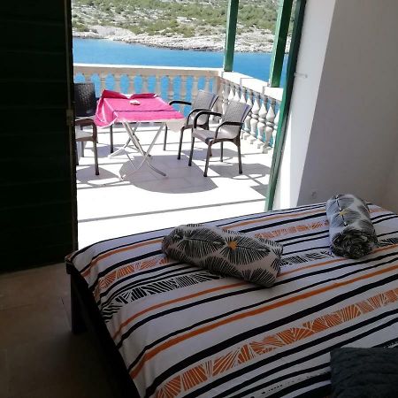 Poseidon Holiday Guesthouse Žirje 外观 照片