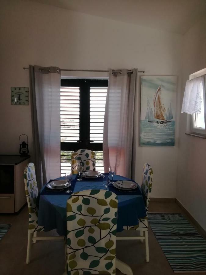 Poseidon Holiday Guesthouse Žirje 外观 照片